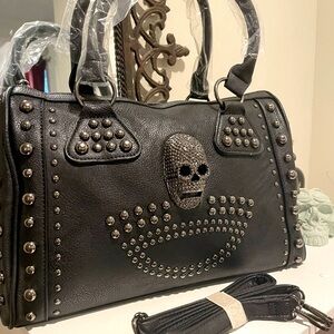 🆕 Black Punk Skull & Rivets Boston Shoulder Bag, Y2K - Steampunk Style Handbag